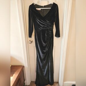 JJs House Formal Black Velvet Maxi Dress
